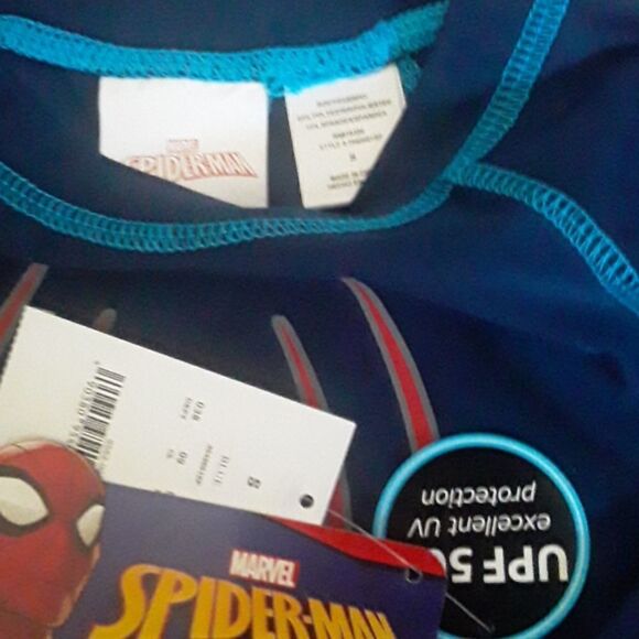NWT sz small spiderman rashguard - Picture 3 of 4